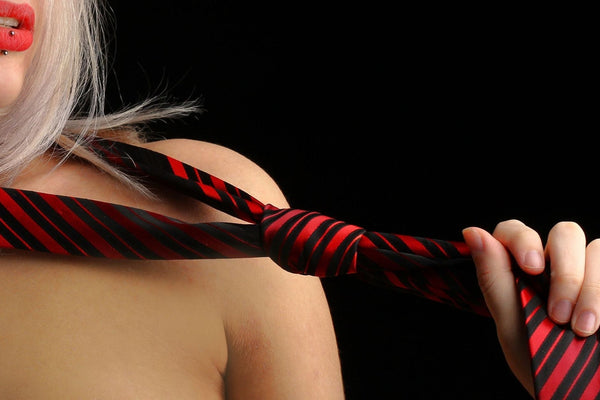 Striptease et lingerie : comment choisir sa tenue pour un moment inoubliable