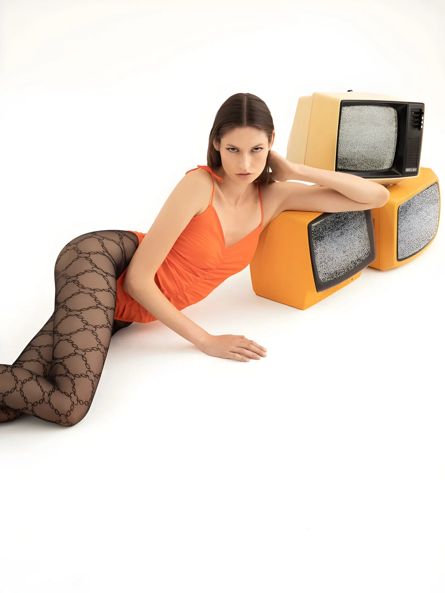 unchained-collants-30-den-noir | Voyage Sensuel