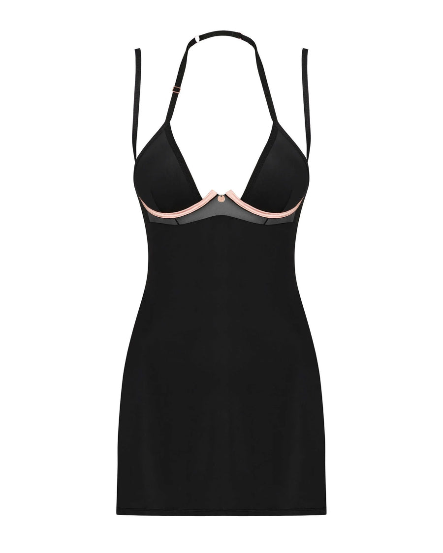 selinne-nuisette-et-string-noire | Voyage Sensuel