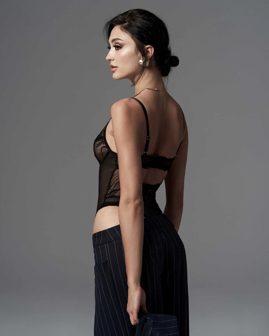 perisia-body-ouvert-noir | Voyage Sensuel