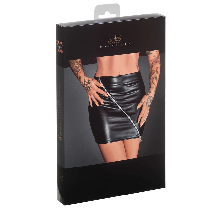 f126-minijupe-en-cuir-ecologique | Voyage Sensuel