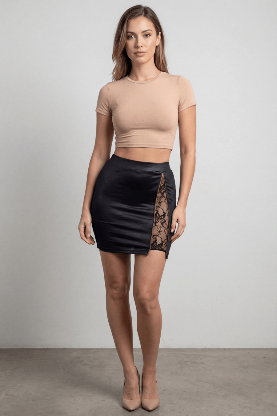 Jupe courte noire Kyra avec zip fonctionnel sur le côté – Be lily Mode | Voyage Sensuel