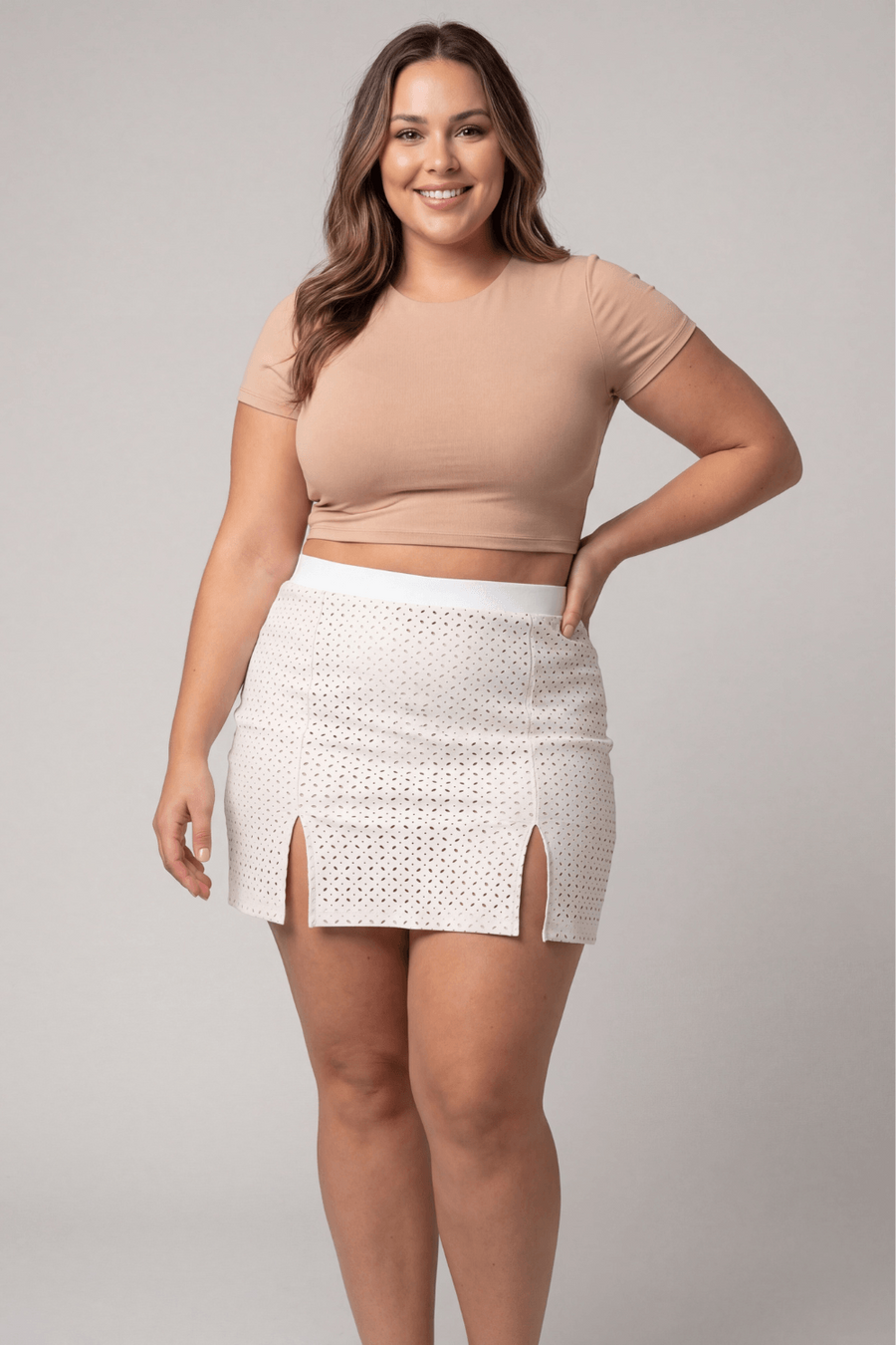 Jupe courte blanche Cassandra – Be lily Mode | Voyage Sensuel