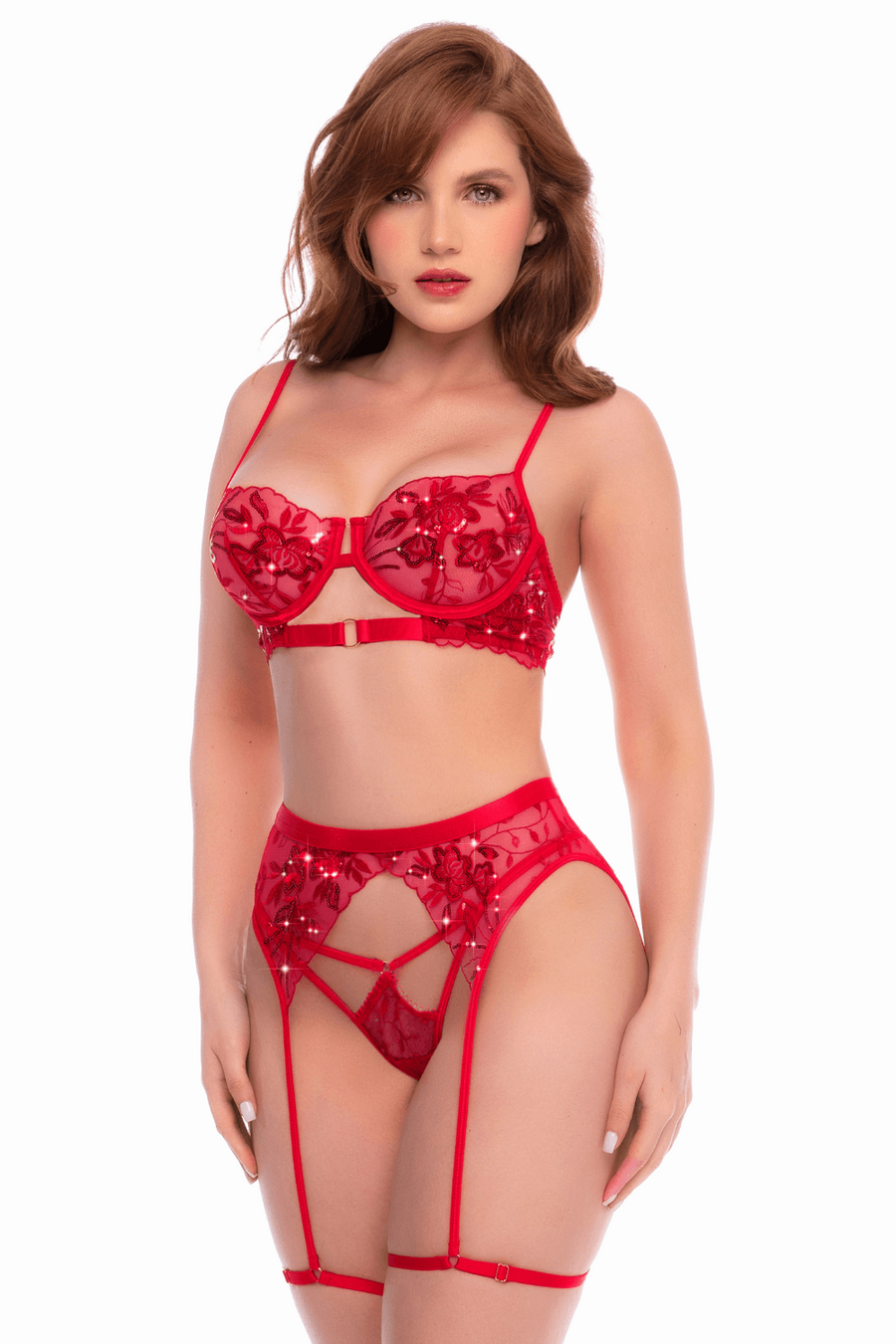 Ensemble 3 pièces rouge écarlate avec soutien-gorge brodé de sequins, porte-jarretelles et string - Mapalé | Voyage Sensuel