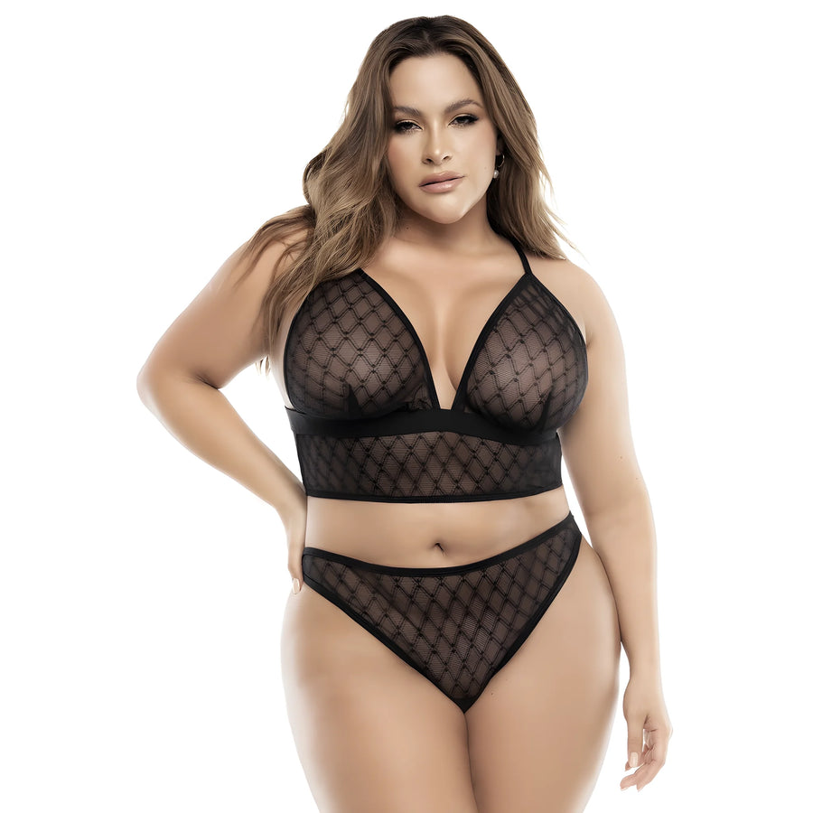 soutien-gorge-string-et-jupe-grande-taille-resille-noire-mal8776xblk | Voyage Sensuel