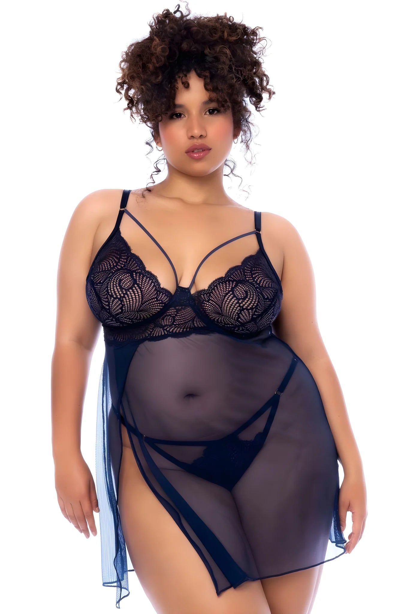 Nuisette grande taille bleu nuit et string