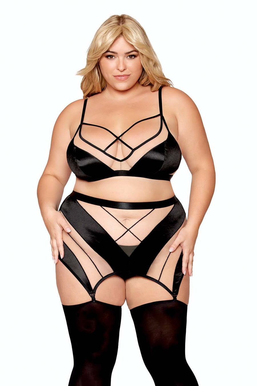 Ensemble grande taille avec Soutien-gorge, jupe porte-jarretelles, string – Dreamgirl | Voyage Sensuel