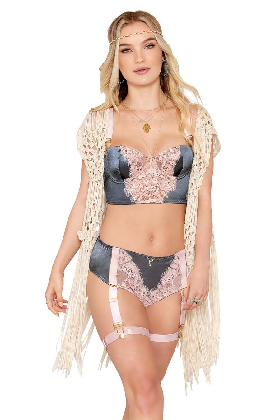 Ensemble soutien-gorge et culotte porte-jarretelles vintage – Dreamgirl | Voyage Sensuel