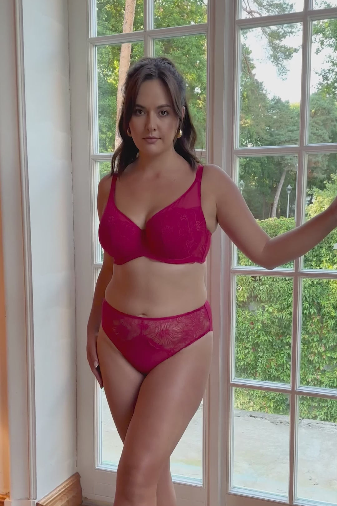 Soutien-gorge rembourré en dentelle rouge